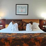 De Plaza & Hotel