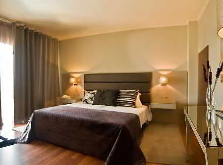 Hotel De Plaza & Ílhavo