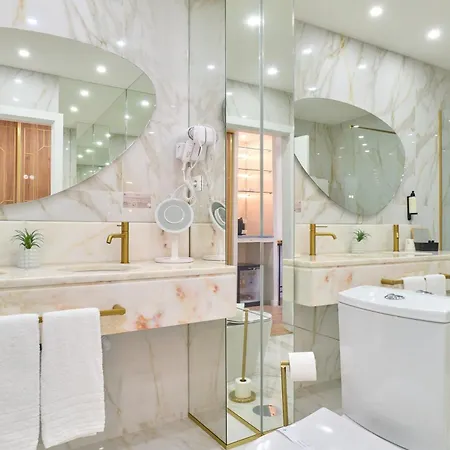 Отель De Plaza & Ильяву