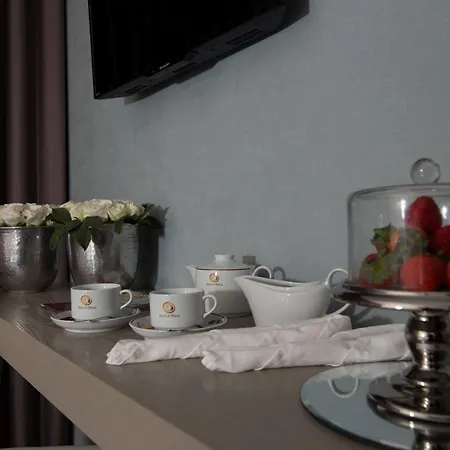 Hotel De Plaza &