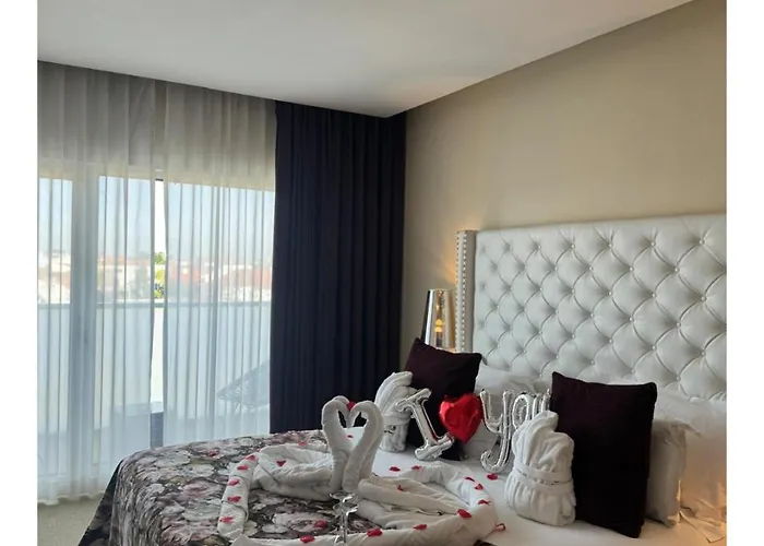 Отель De Plaza &