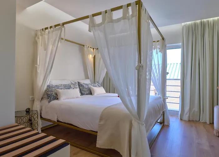 De Plaza & 4* Ильяву